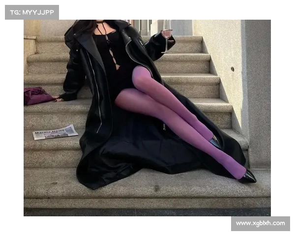 “小腿控”专属,日本的“羚羊腿女神”岩崎名美是完美的成熟御姐